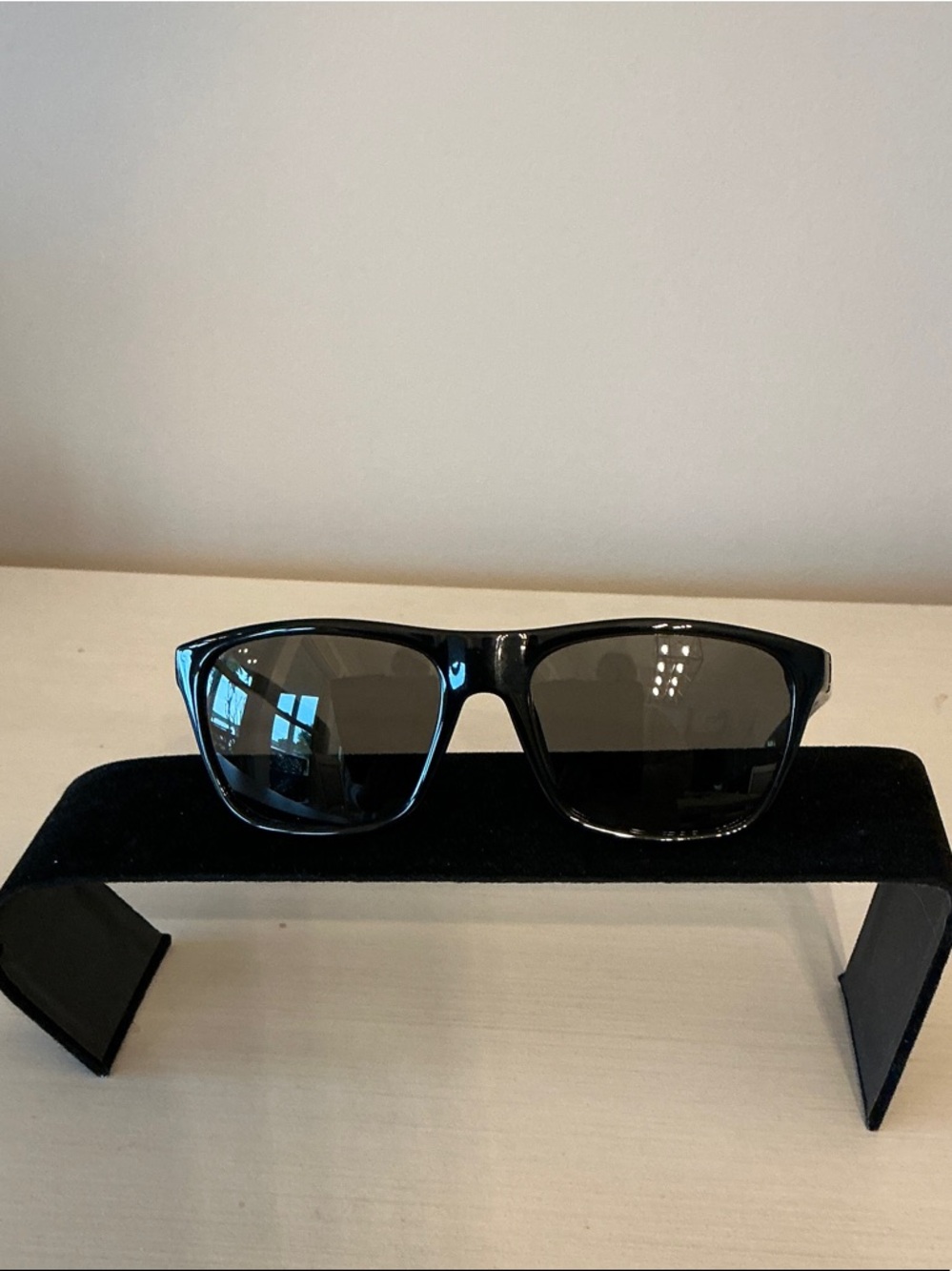Authentic, Dragon, Carry On Men's Black Polarized Sunglasses